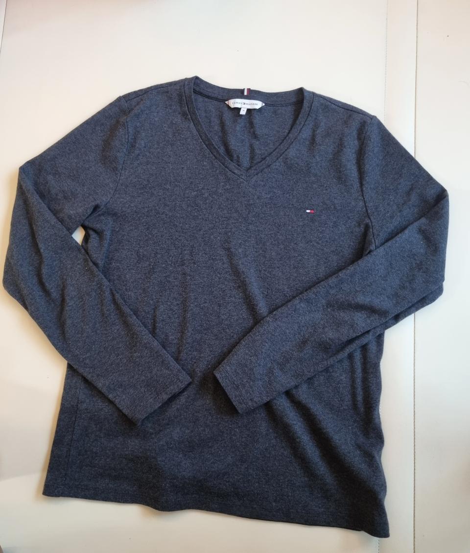 정품 타미힐피거 브이넥 티셔츠m<2회 착>