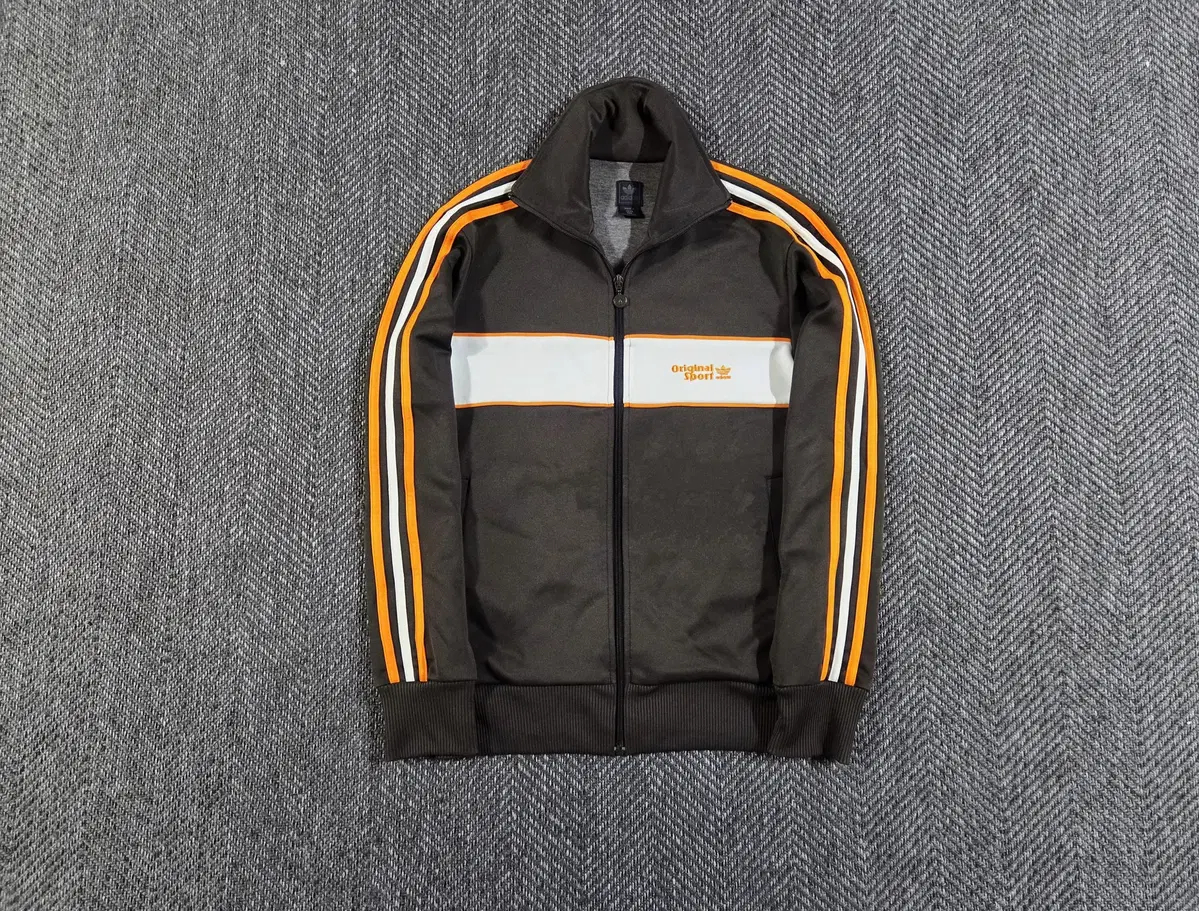 아디다스 배색 브라운 트랙탑 져지