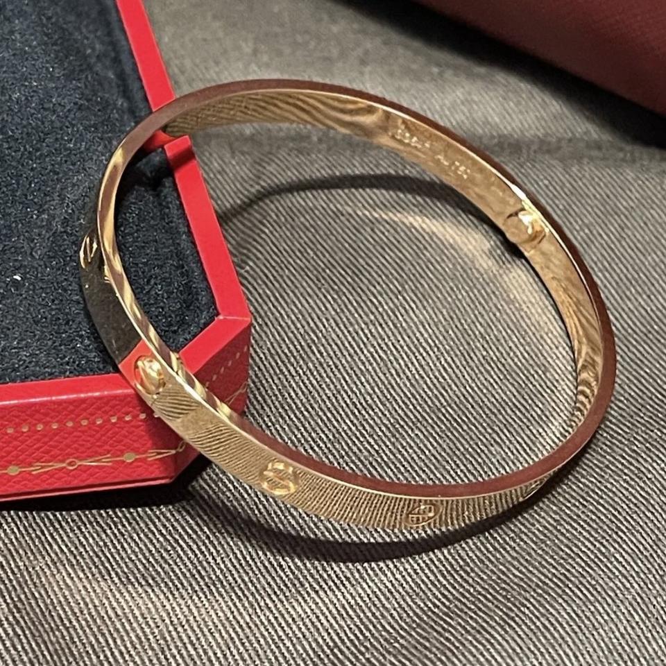 까르띠에 러브 팔찌 로즈골드