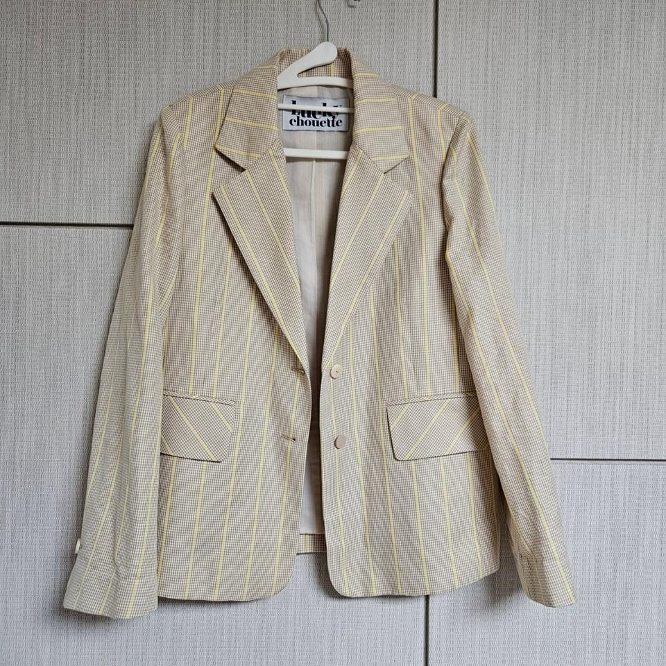 럭키슈에뜨 간절기자켓 36사이즈