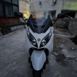 SYM 맥심600 오토바이