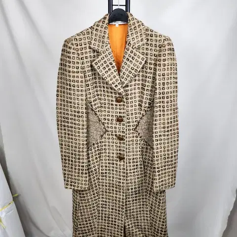 카스텔바작 코트