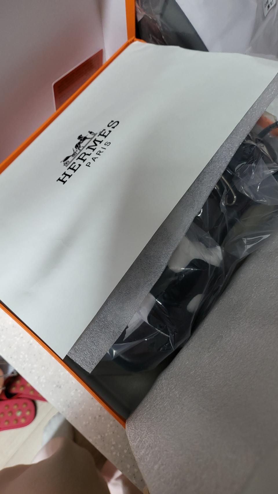 새상품 피콧그린 색 샌들