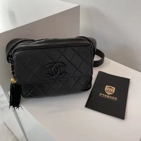 샤넬 태슬 크로스백 (2번대)