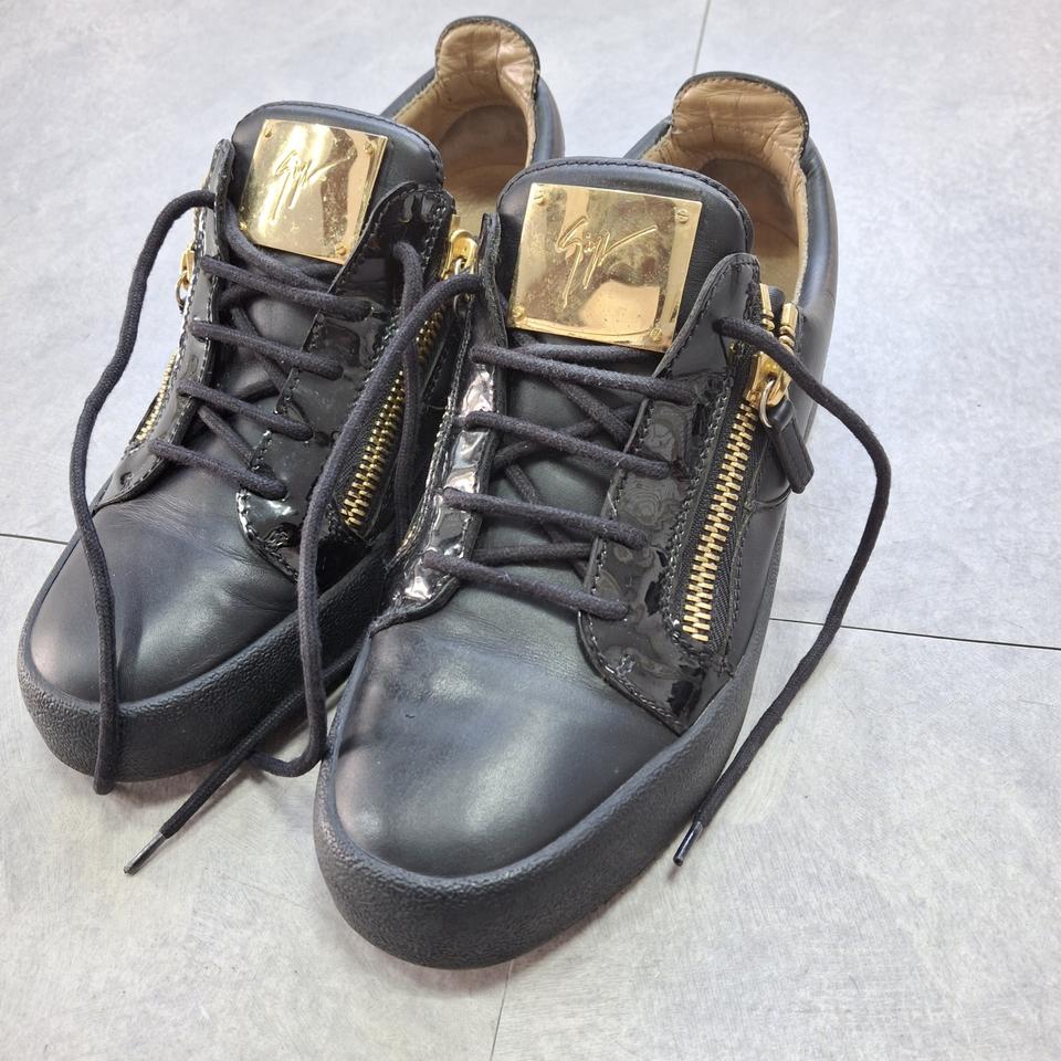 쥬세페쟈노티 메이런던 금장 스니커즈 40