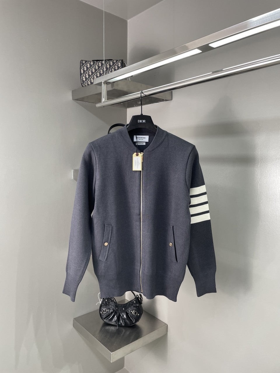 톰브라운 캐시미어 집업 [새상품]