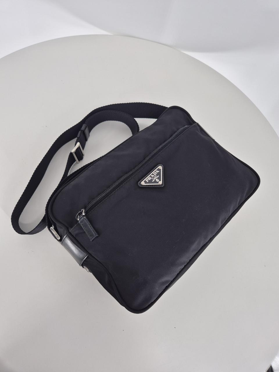 프라다 나일론 숄더 크로스백