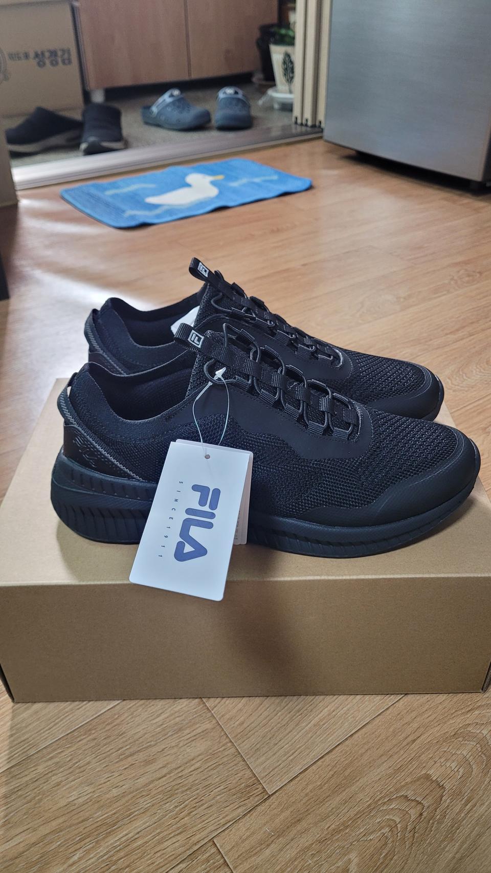 휠라 초경량 런닝화(새상품)