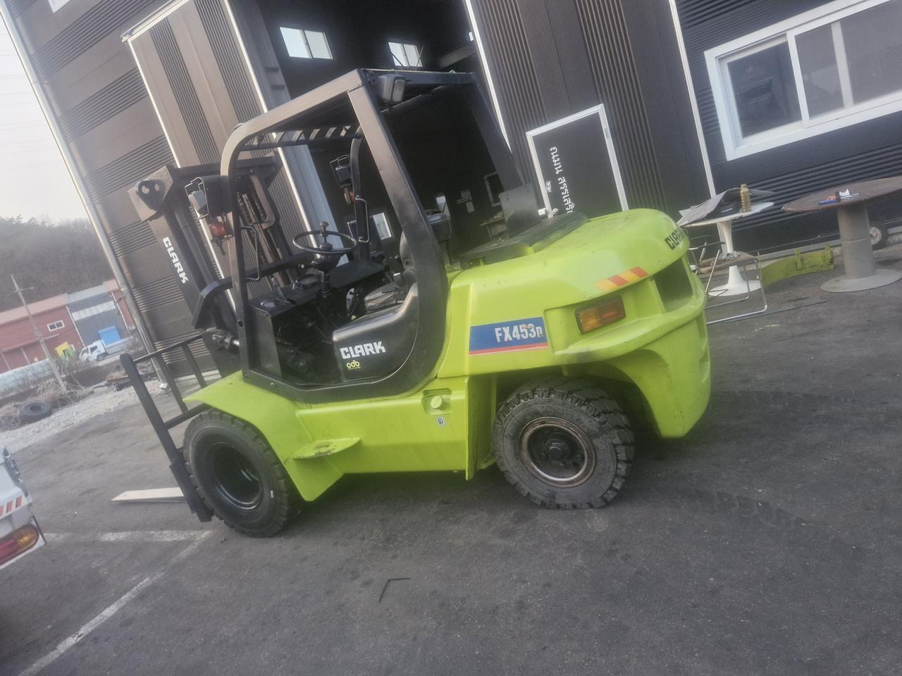 지게차 디젤지게차 여러대 팔아요