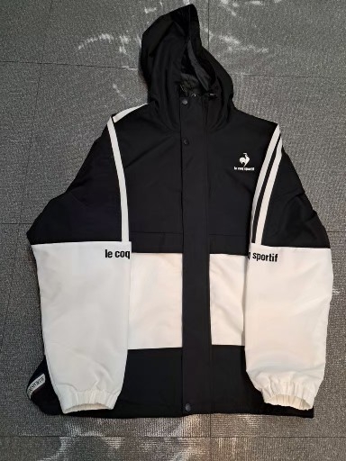 르꼬꼬 컬러블랙 점퍼