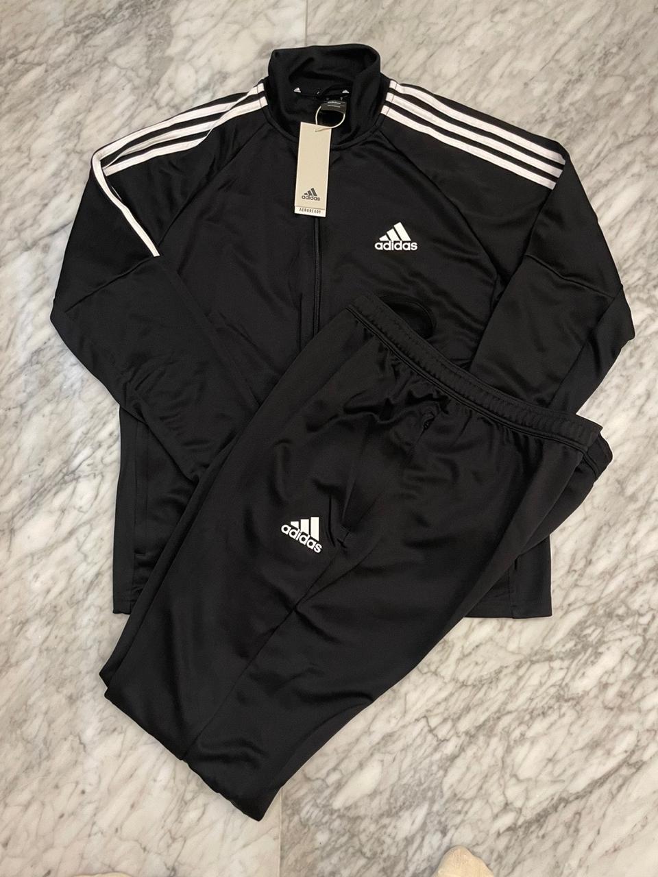 아디다스 트레이닝복 XXL 새제품