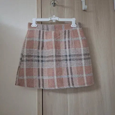핑크 체크 울 스커트