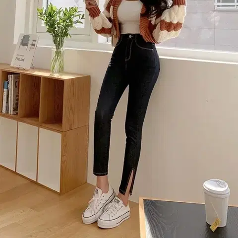 베리주 스티치 생지 트임 스키니진