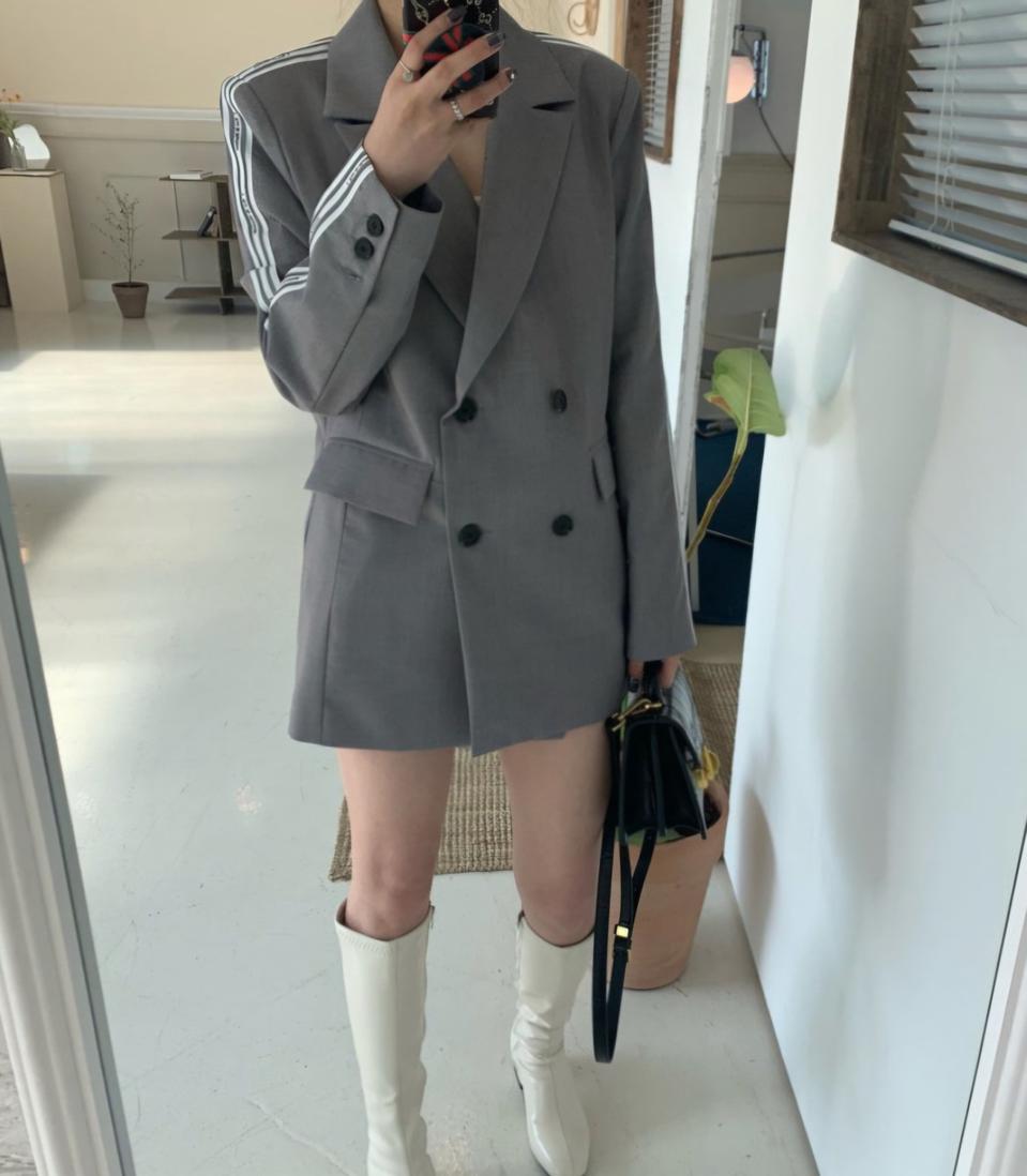 새상품) 여성 테잎 그레이 자켓