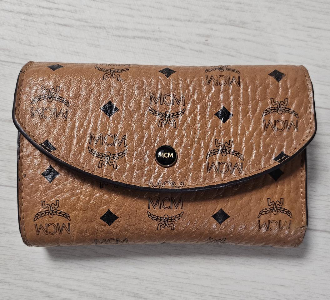 MCM정품 비세토스3단지갑-깨끗