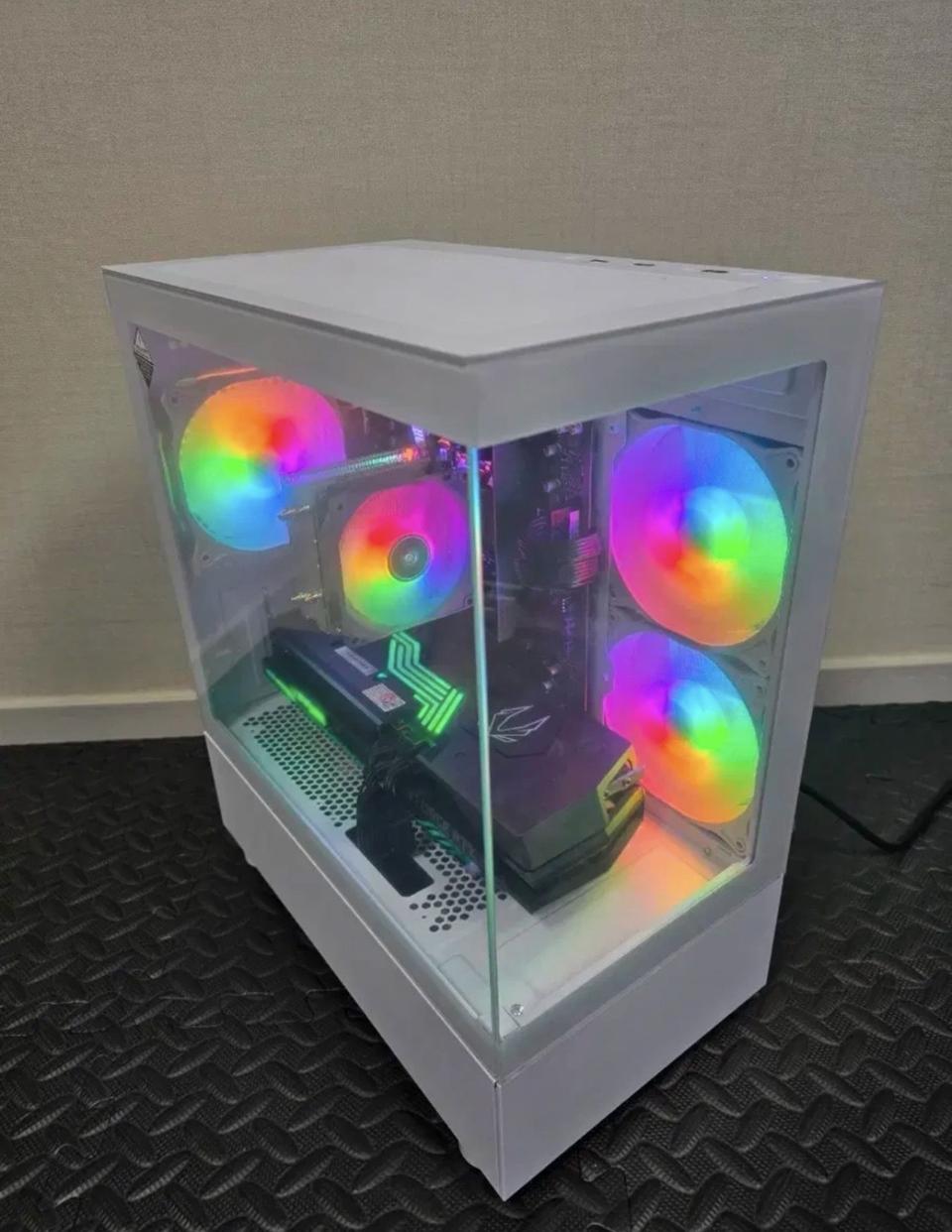 고성능 게이밍 컴퓨터 라이젠7500f rtx3080