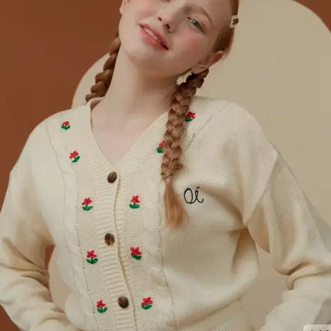 Oioi 플라워 가디건 전소민가디건 정가114000