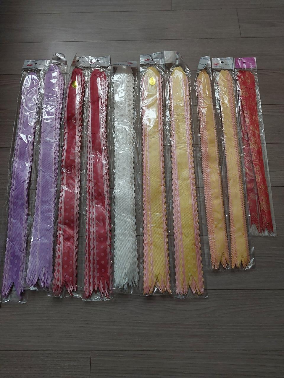 꽃다발 화분 선물 등 쓰이는 리본 입니다.