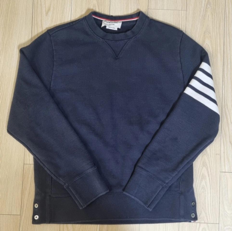 [신형]톰브라운 사선완장 맨투맨 3사이즈