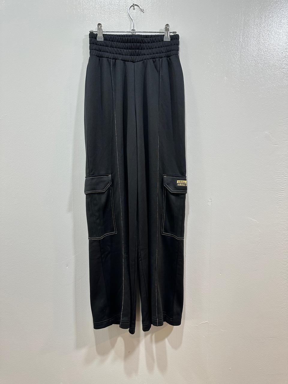 아디다스 올드스쿨 와이드 트레이닝 카고팬츠