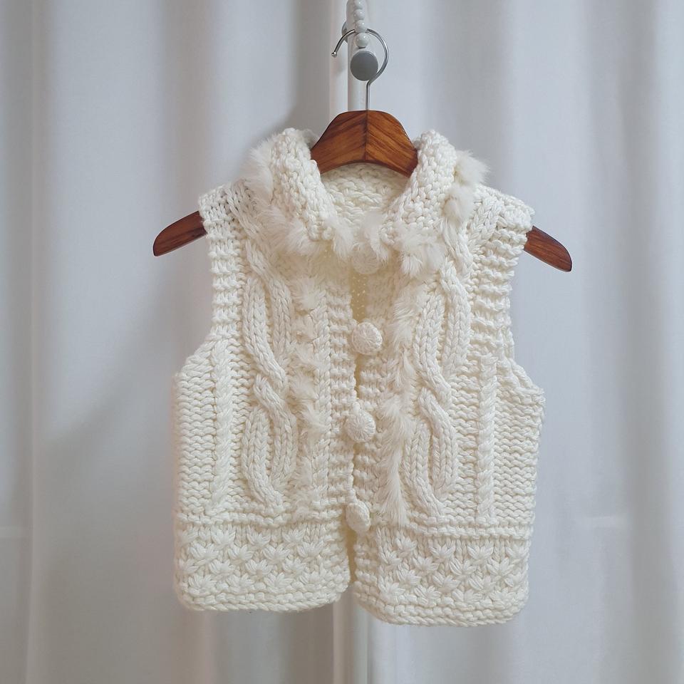 핸드메이드 뜨개 크롭 조끼