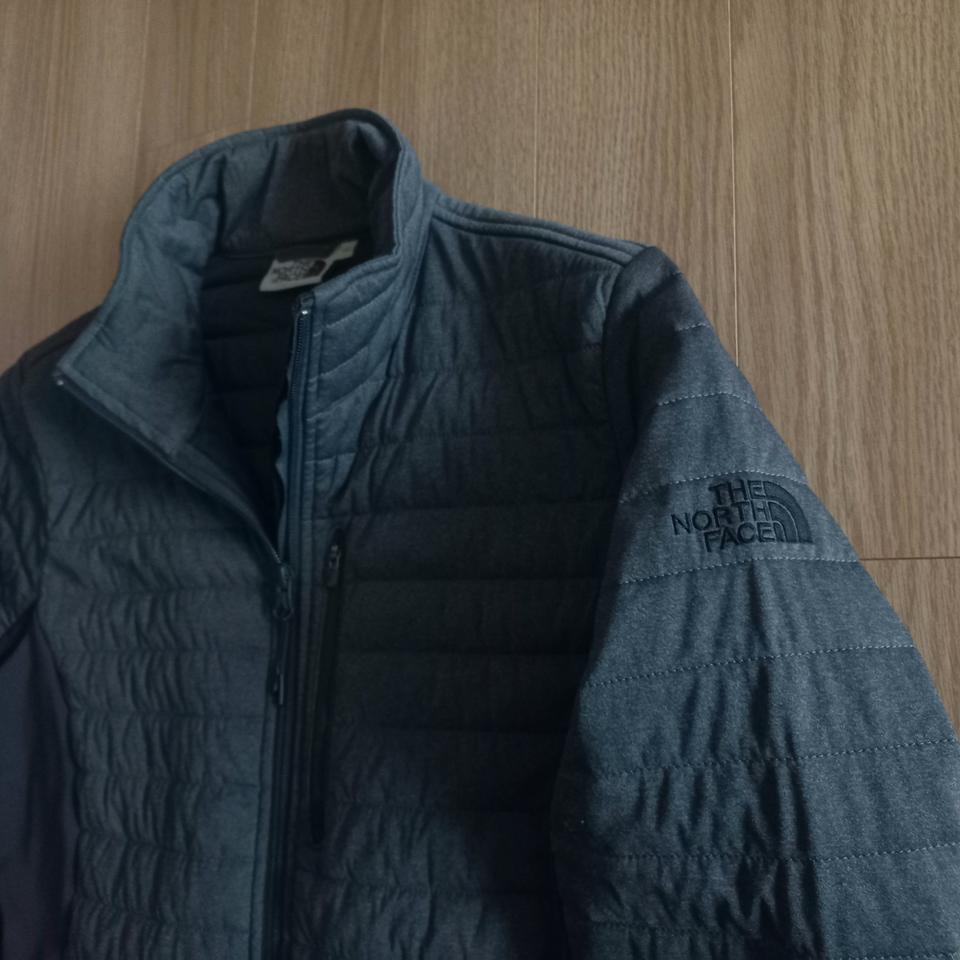 노스페이스 바람막이 간절기자켓