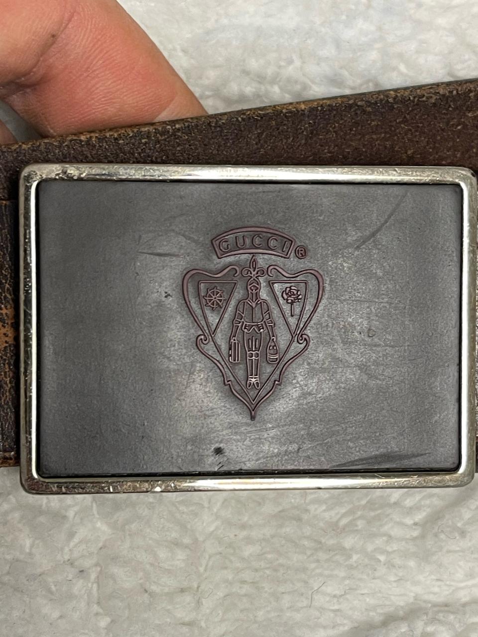 빈티지 구찌(Gucci) 크레스트 이탈리안 레더 벨트 브라운