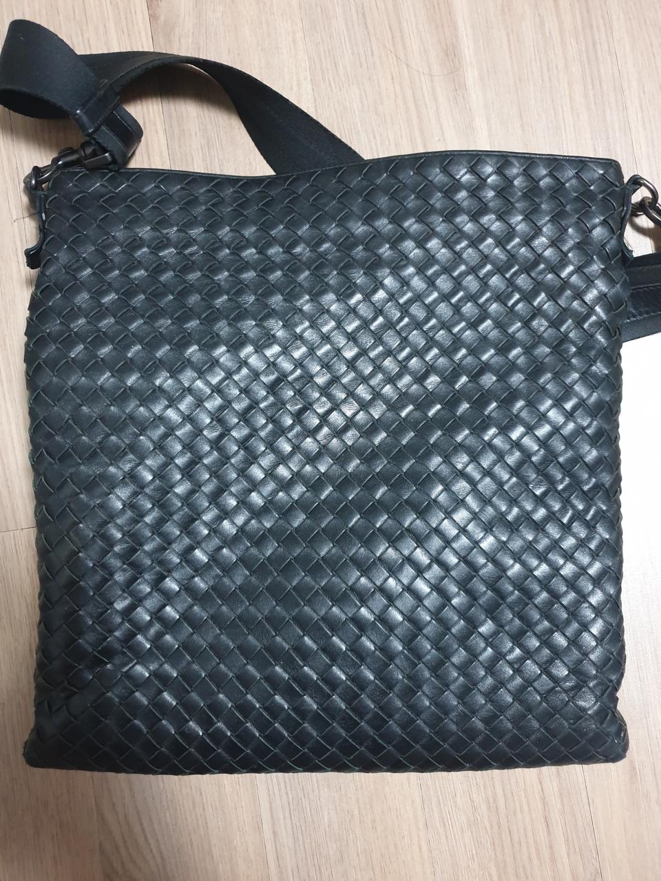 보테가베네타 남