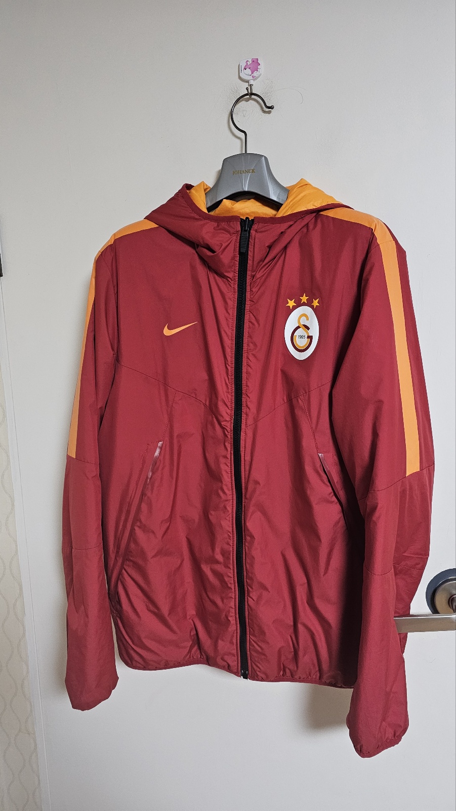 나이키 갈라타사라이 양면 리버시블 패딩(323)