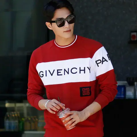 지방시 엠보 시그니처 로고 배색라이닝 맨투맨 레드