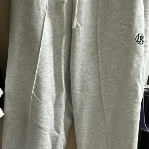 어반디타입 트레이닝바지 라이트멜란지