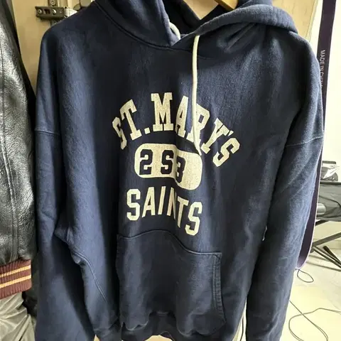 아웃스탠딩 후드 네이비 L