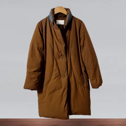 르베이지 하이넥 구스다운 패딩