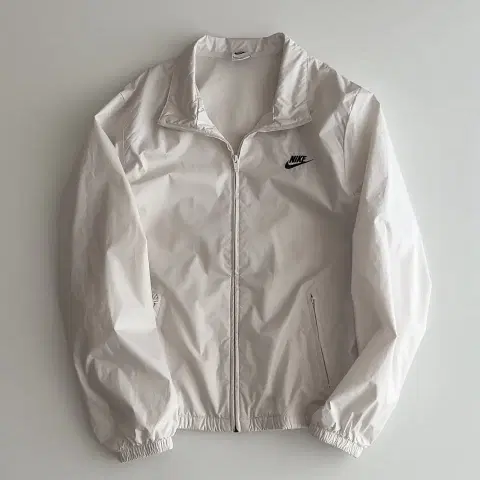 나이키 백로고 바람막이 L