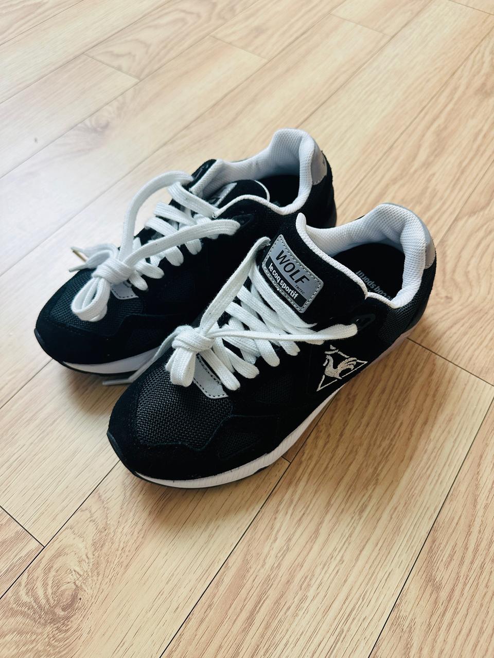 (새상품) 르꼬끄 운동화 240