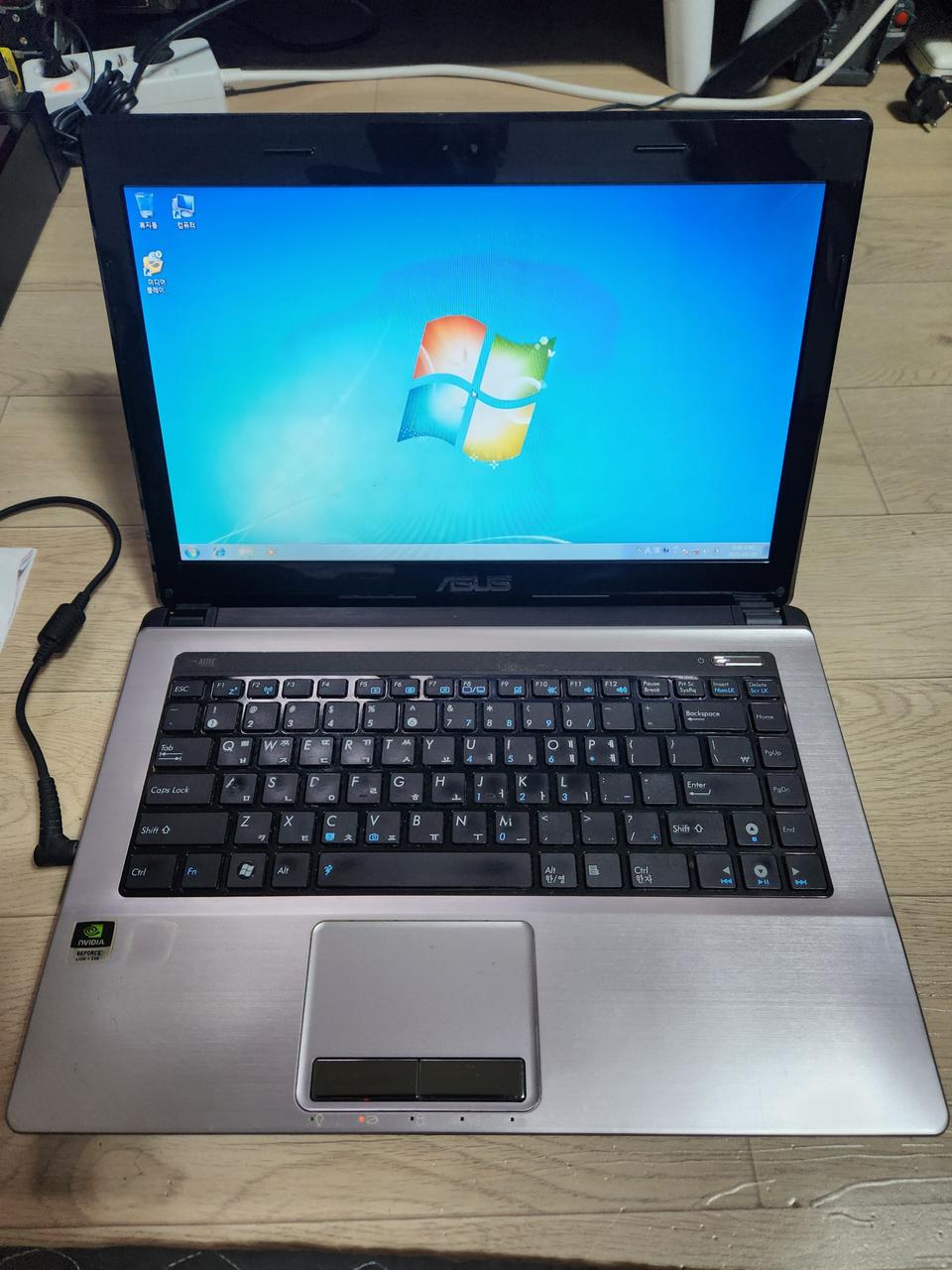 ASUS K43 CPU:i5-2.50GHz CD롬장착