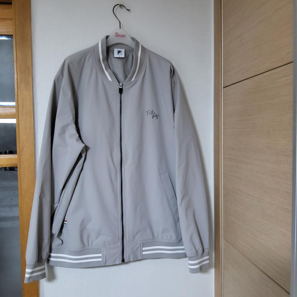 미착용 휠라골프 남자 바람막이점퍼 110