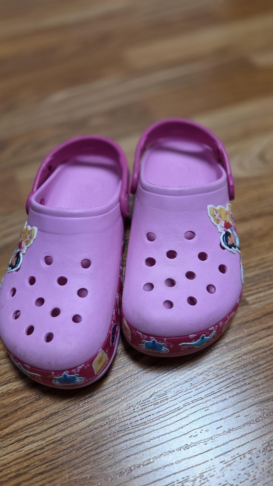 크록스키즈 디즈니공주 샌들 ㅡJ2