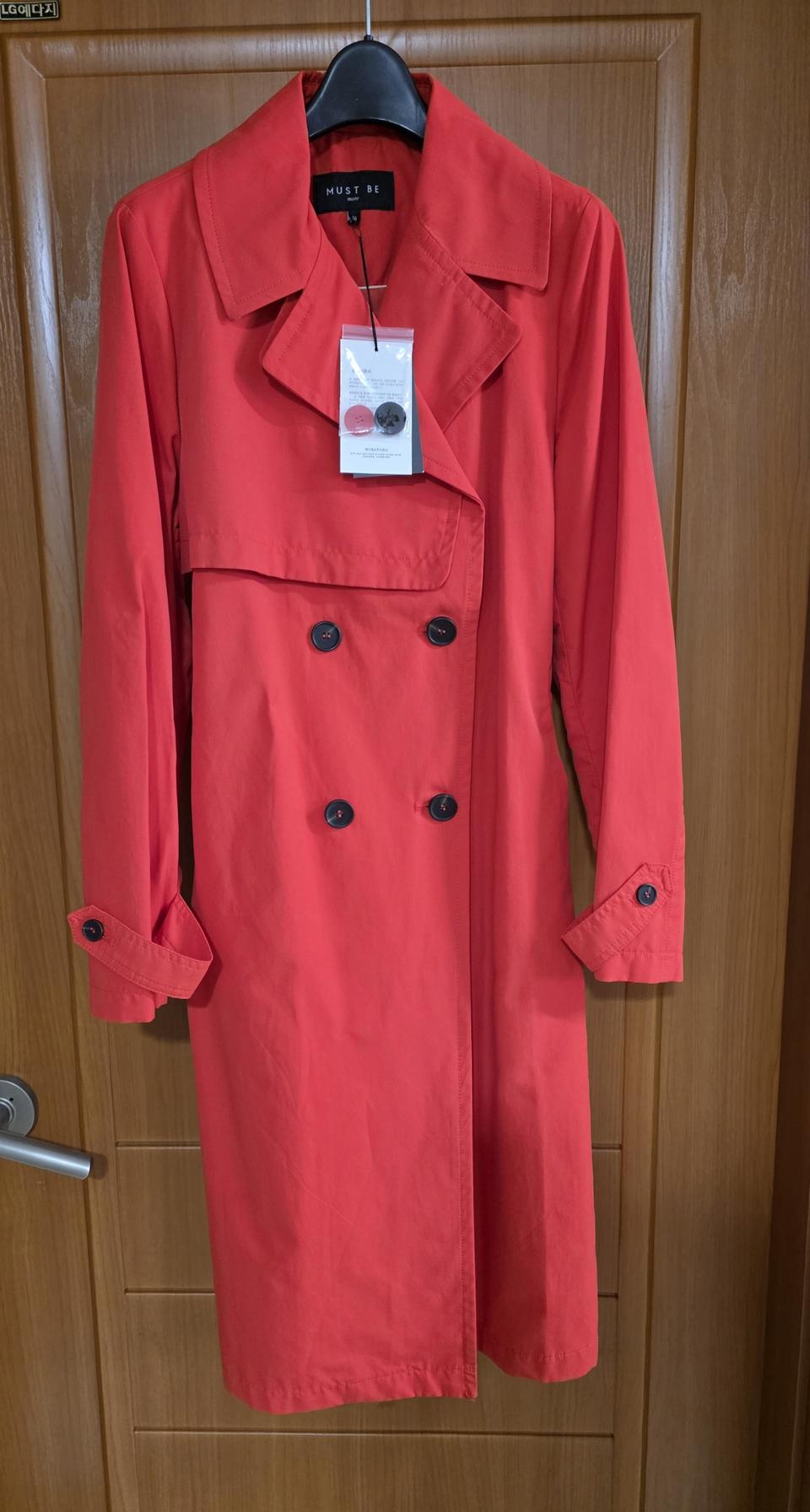 (새상품) MUST BE(머스트 비) 트렌치 코트.. 66사이즈