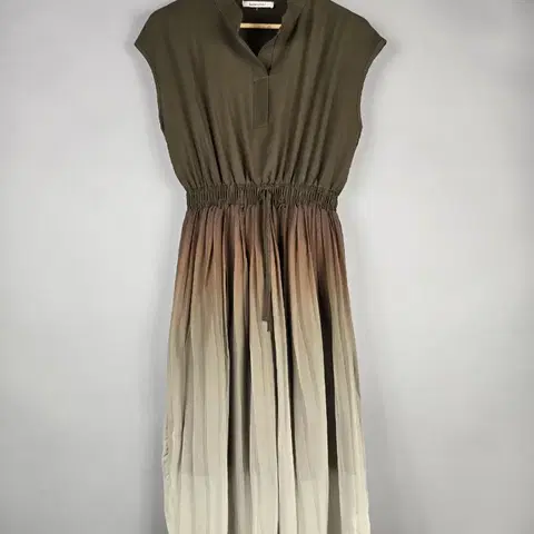 [무료배송]키첼 F 그라데이션 플리츠 롱 원피스