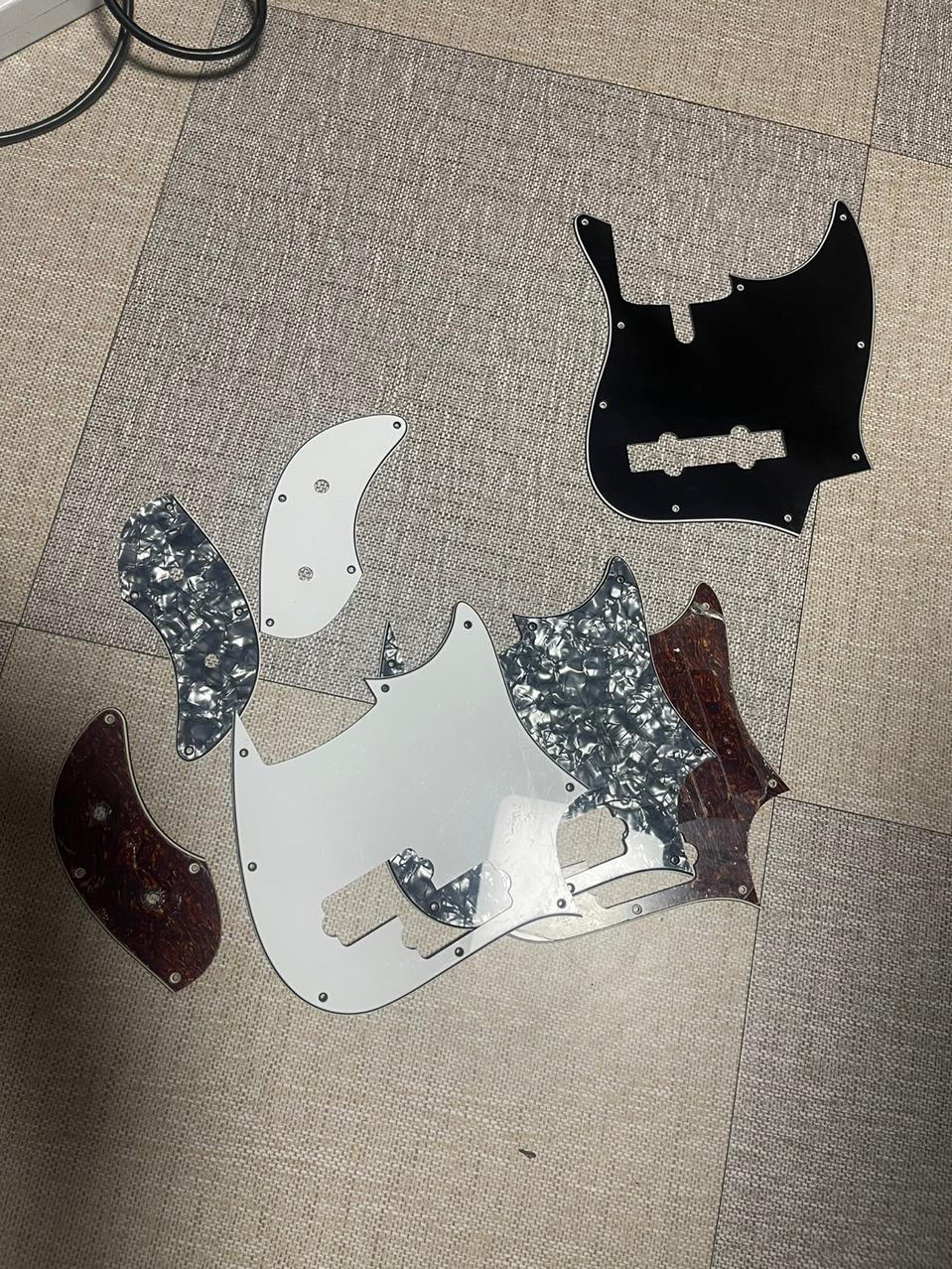  샌드버그 VS5 픽가드   사이어 5현 픽가드 