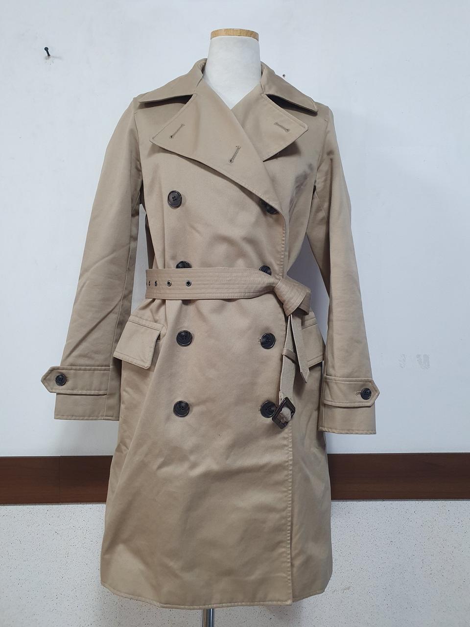 유니클로 이네스드라퓨레상쥬 트렌치 코트.롱코트