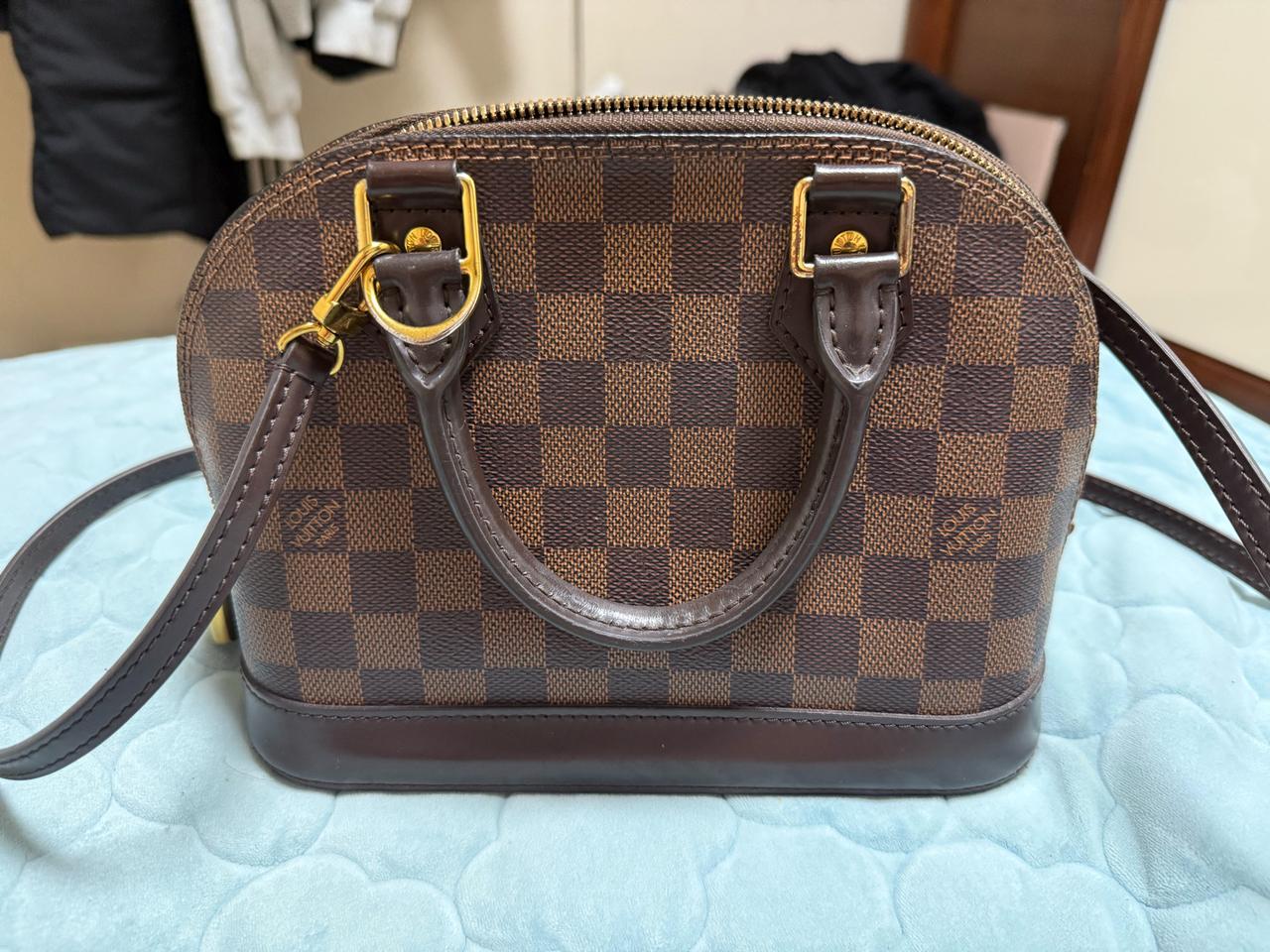 루이비통 다미에 알마 BB