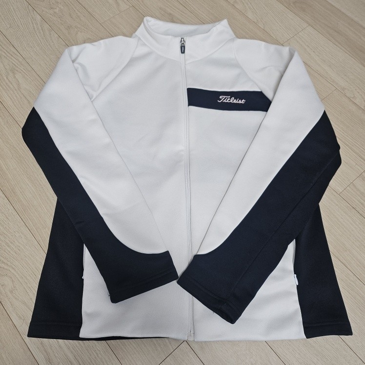 타이틀리스트 집업자켓 95
