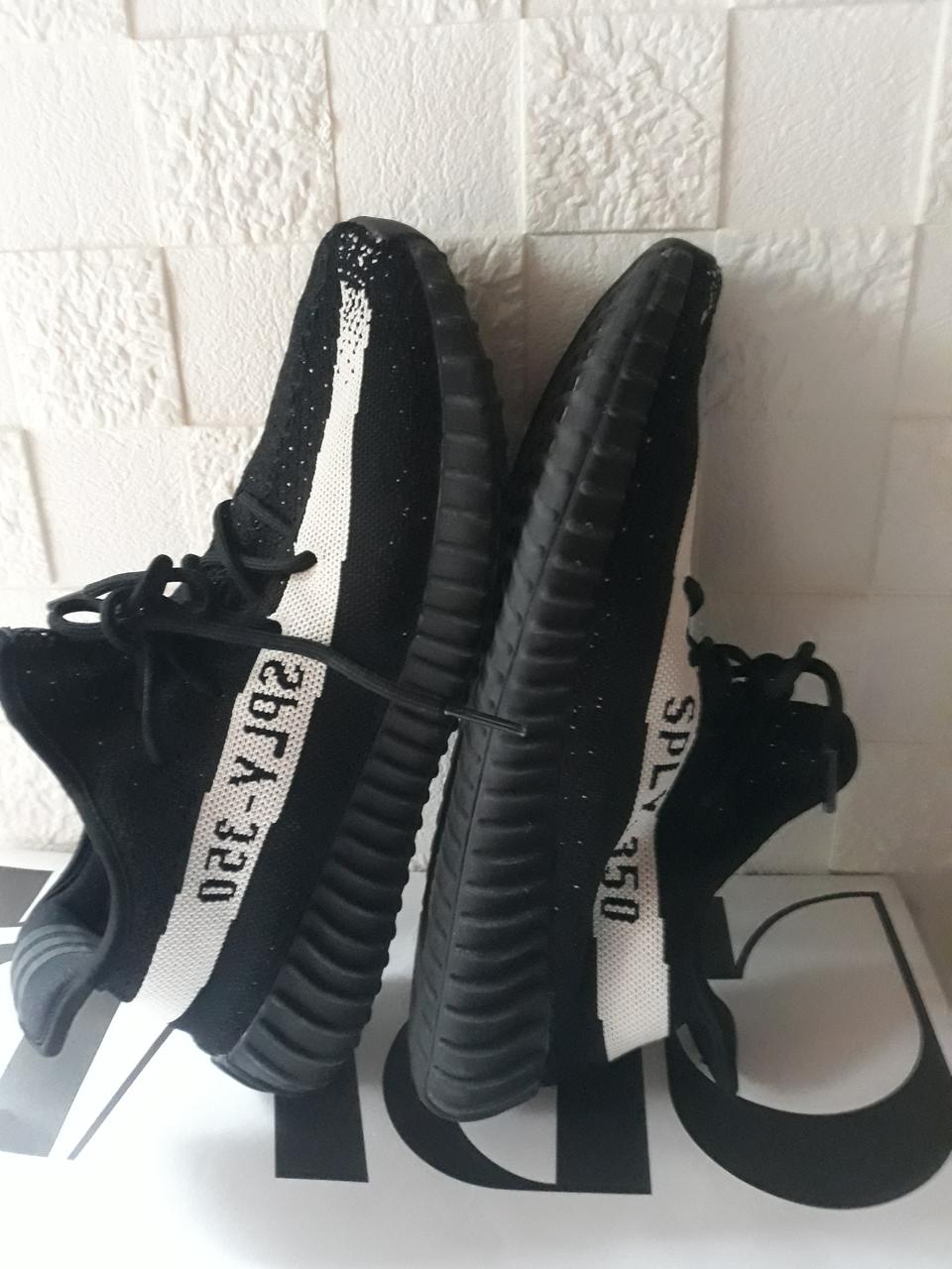 아디다스 운동화