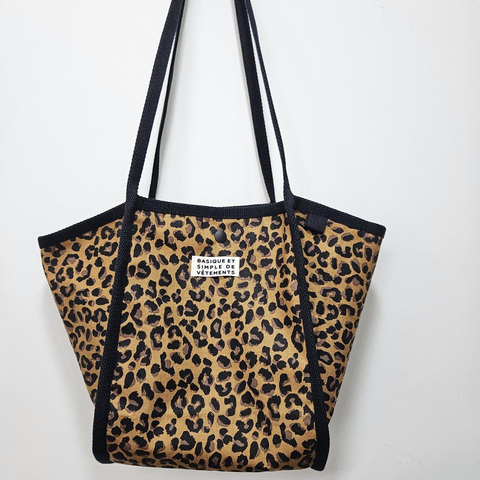 레오파드 브라운 숄더백 에코백 미듐사이즈