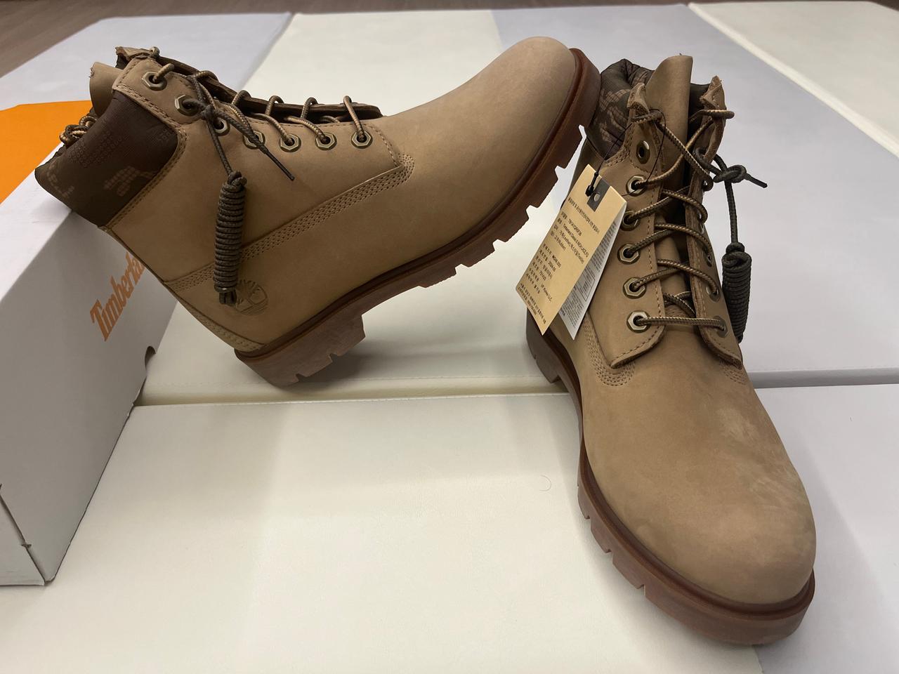 팀버랜드6인치부츠 브라운 260새제품