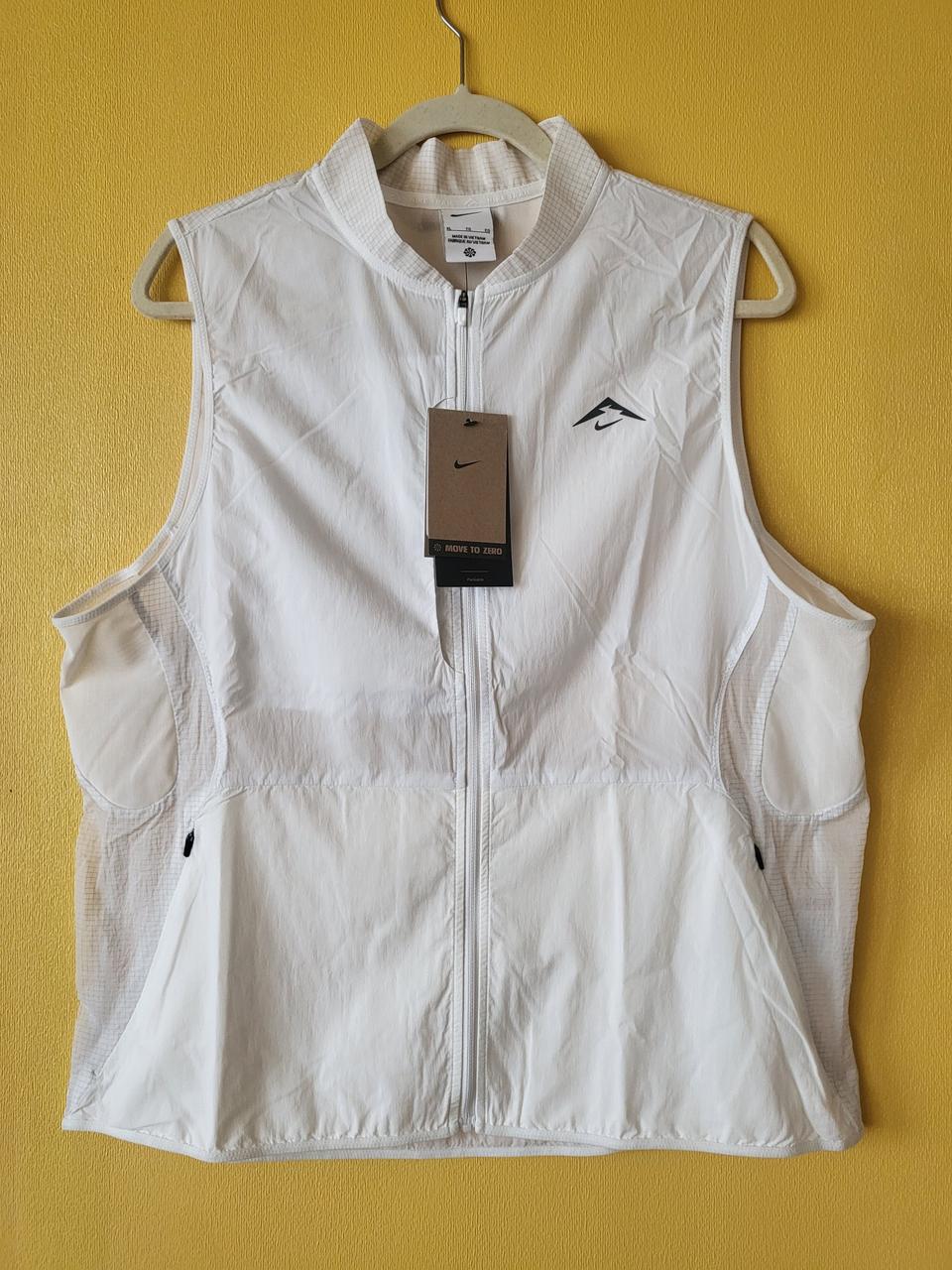 (새상품)나이키 트레일 에어 리즈 베스트