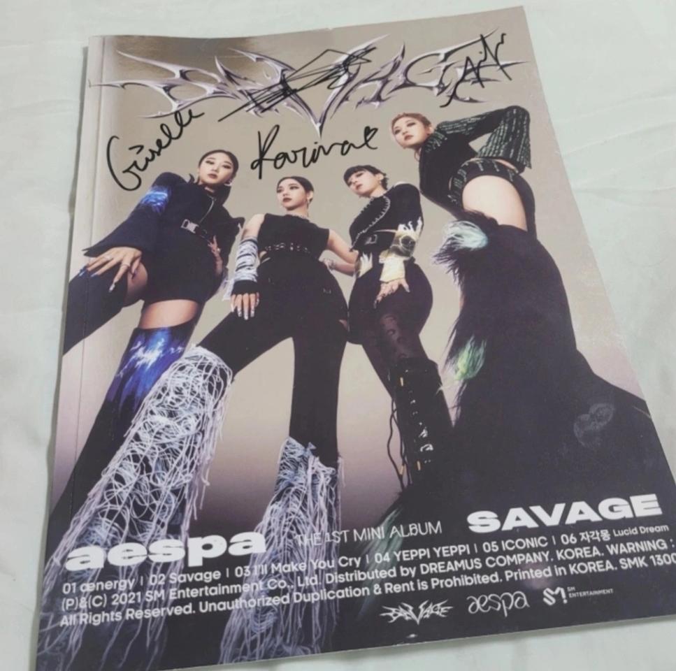 에스파 싸인 앨범 SAVAGE