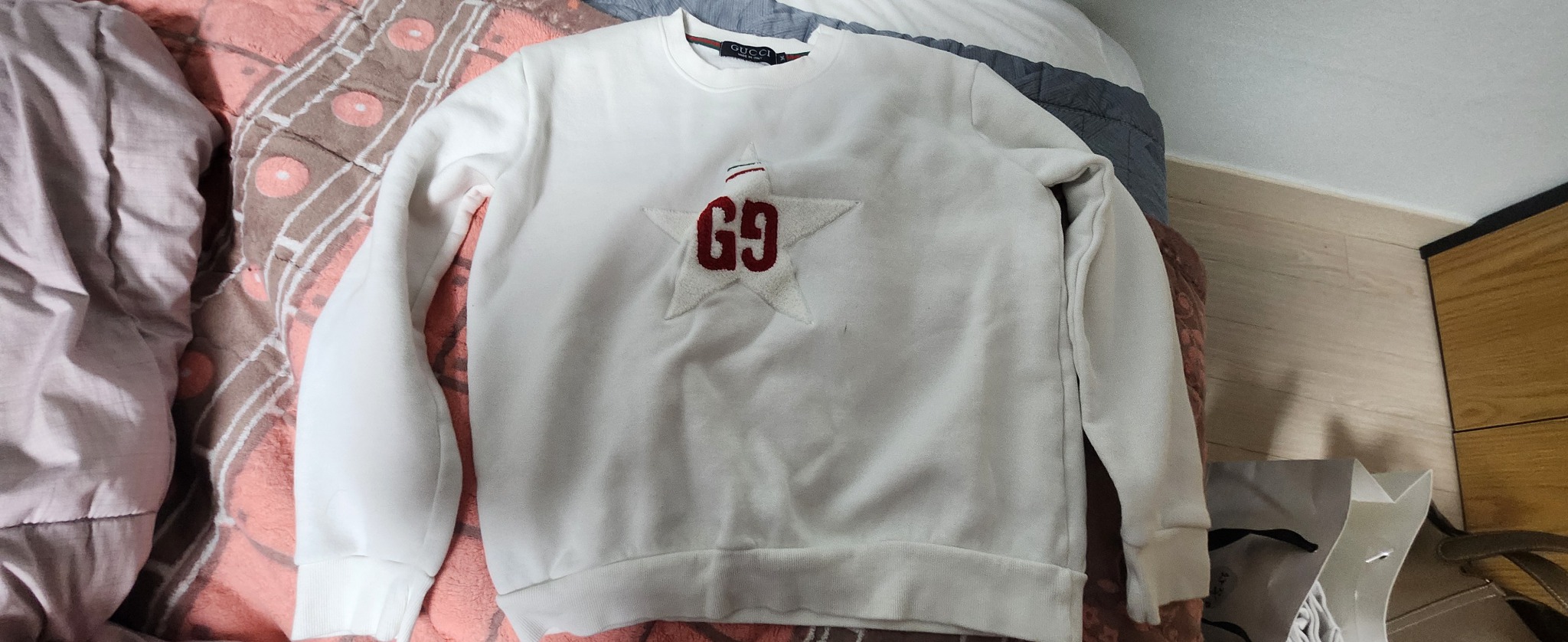 구찌 아동복 맨투맨